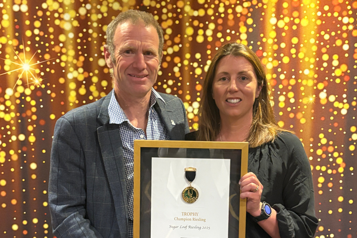 Sugar Loaf Riesling takes NZIWS Trophy